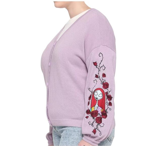 Disney The Nightmare Before Christmas Jack & Sally Sweater Size M NWT - Picture 6 of 8